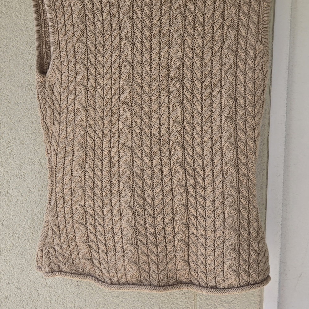 House Of Harlow 1960 Mocha Creme Crochet Vest - Picture 4 of 8